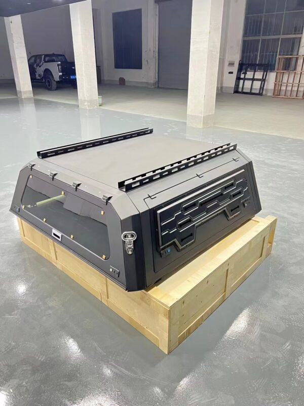 RL21 2n-Gen Steel & Aluminum Truck Canopy - Image 5